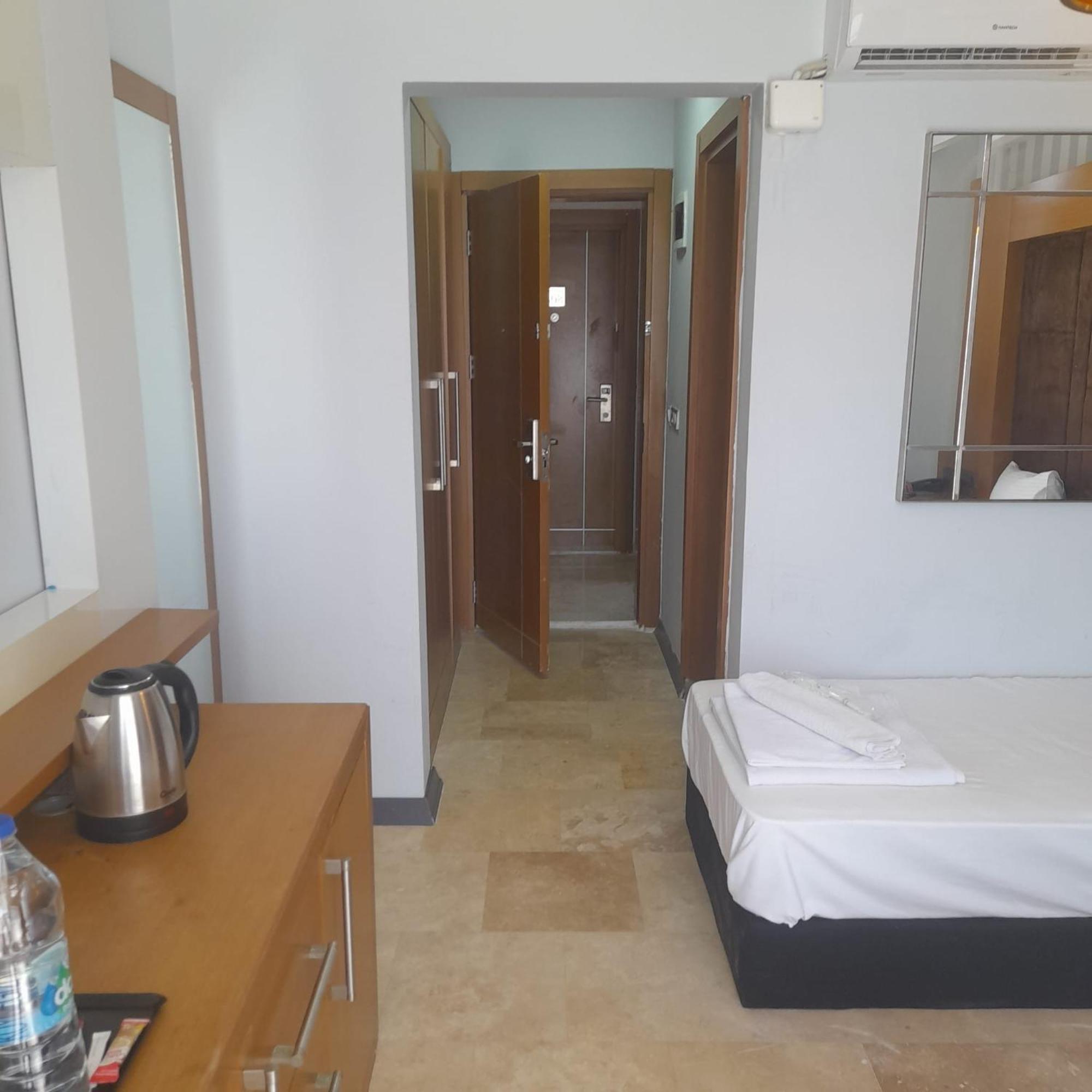 Отель Tangiers Ex Marina Bay Бодрум